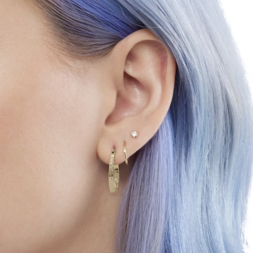 REAL 10kt Yellow Gold Stud Earrings W/ ROUND LAB GROWN DIAMOND